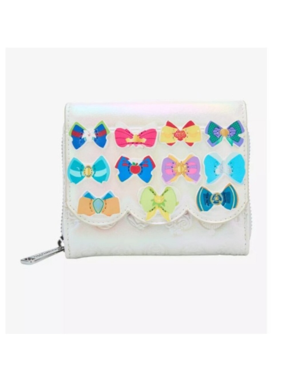 Loungefly NWT Disney Princess Bows
Iridescent Wallet - Exclusive